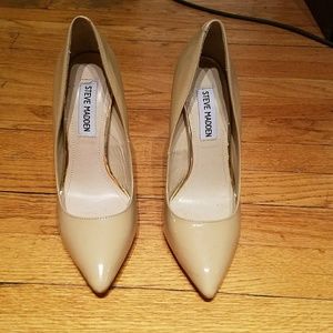 Steve Madden pumps